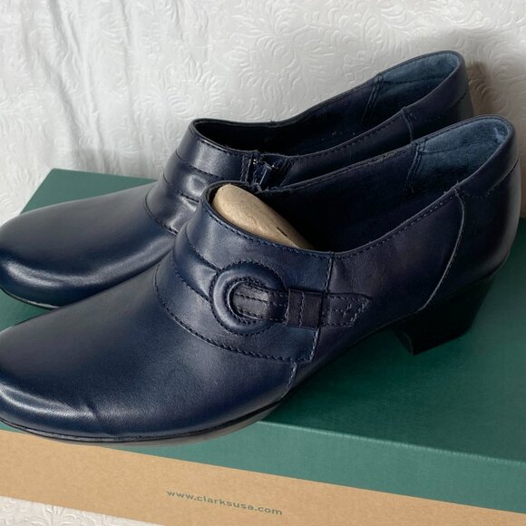 Clarks Ingalls Twist Ankle Boot Size 9.5N Navy - Picture 6 of 10